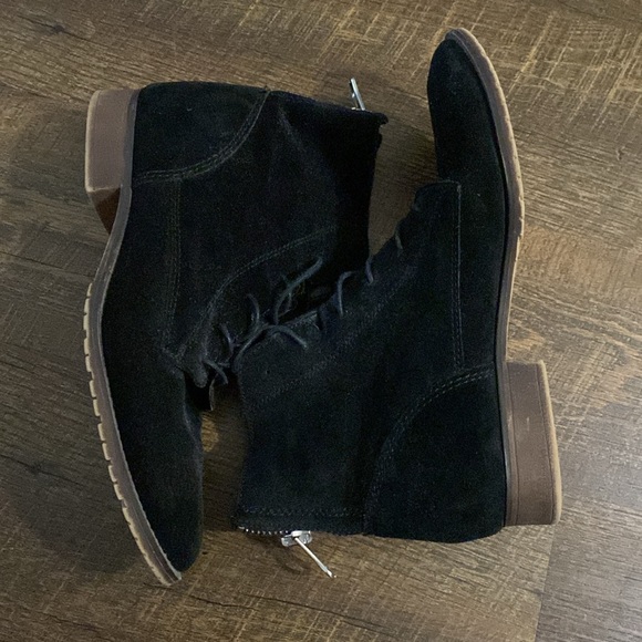 Steve Madden - Picture 2 of 4